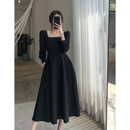 Black Dress Women's 2023 Autumn New Long-sleeved French Retro Hepburn Style Square Neck Dress