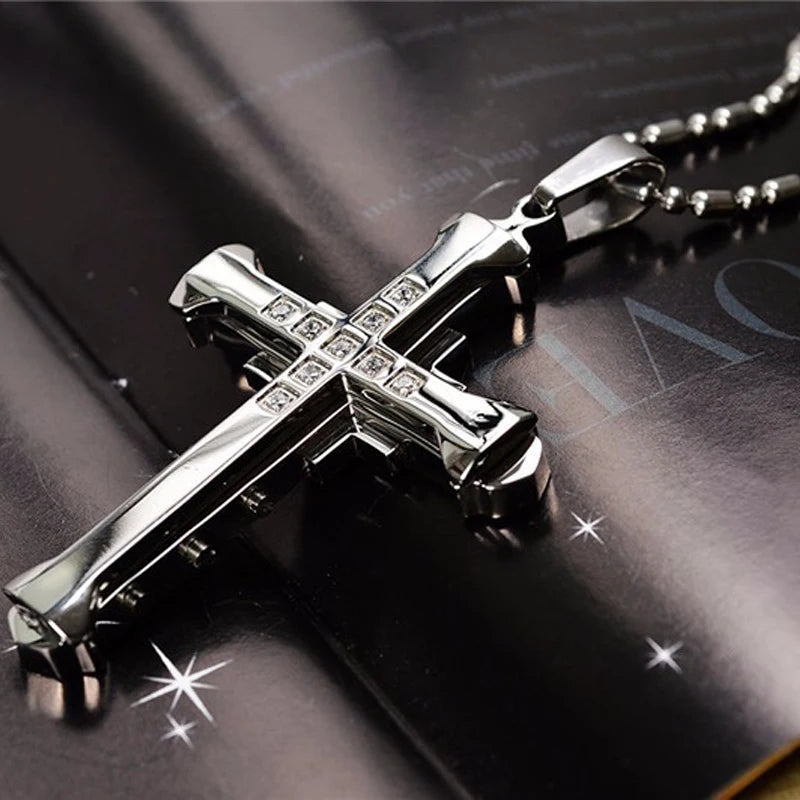 2024 New Male Crystal Cross Jesus Pendant Gold/Black/Blue Color Zirconia Cross Pendant Necklace Stainless Steel Jewelry