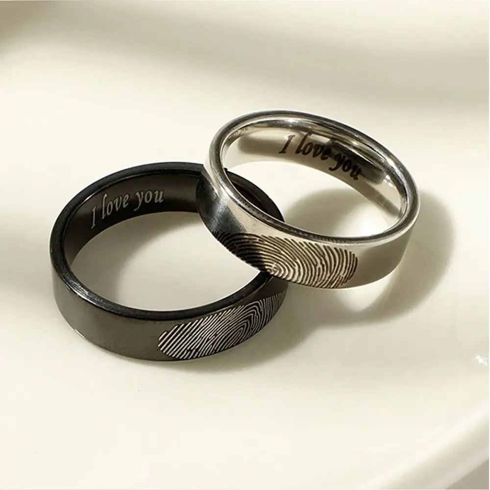 1 pair of romantic rings.