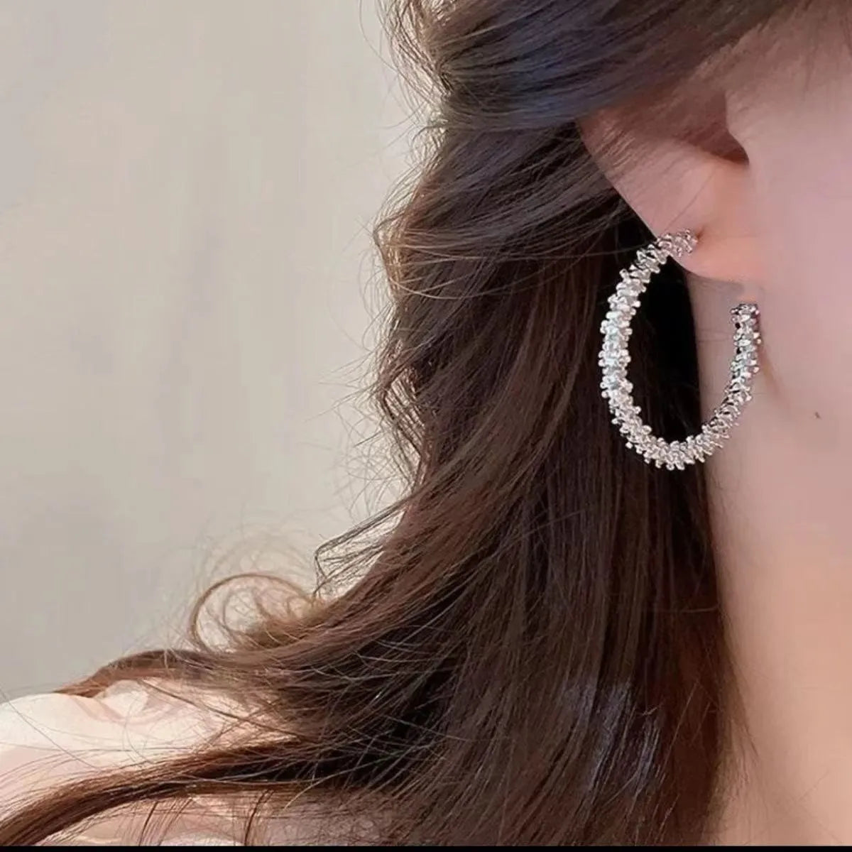 2023 New Fashion Trend Unique Design Elegant Delicate Geometric Round Earrings For Women Jewelry Wedding Party Premium Gifts